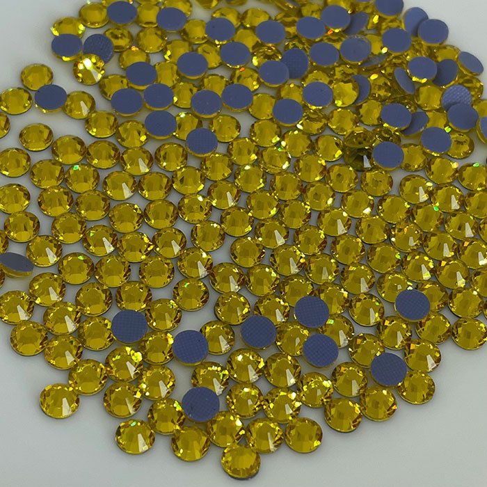 2058 venta directa de fábrica libre de plomo hofix cristal piedras