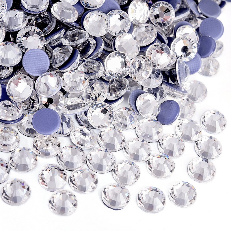 Pedrería hotfix Crystal SS16 — el cristal transparente imprescindible en todo taller profesional